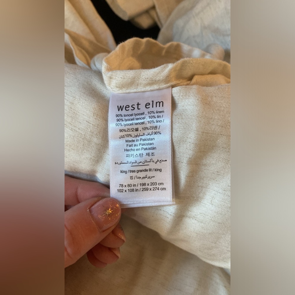 West Elm King Sheet Set Tencel Linen Natural Fleck Flat + Fitted + 4 Pillowcases - Picture 2 of 9